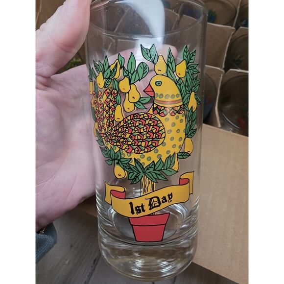 Vintage Indiana Glass 12 Days Of Christmas Drinking Glasses Original Box Holiday - Picture 1 of 16